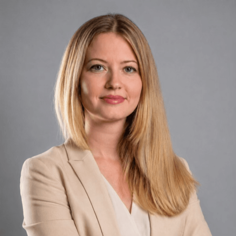 Isabel Martin, Nebenkosten-Spezialistin